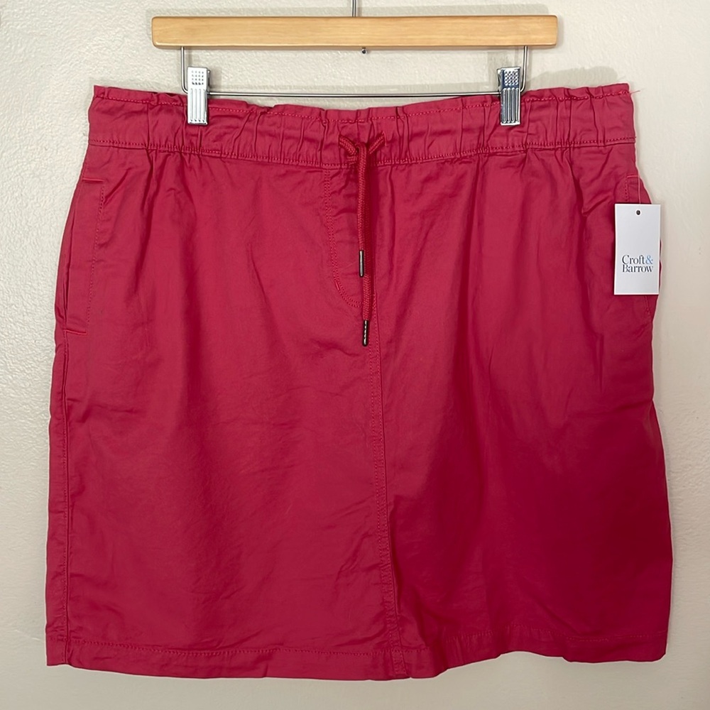 NWT Croft & Barrow Watermelon Color Skirt. XL